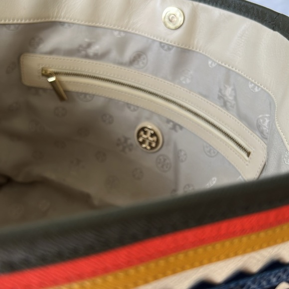 TORY BURCH LEATHER TOTE .. xl sized - Picture 8 of 9